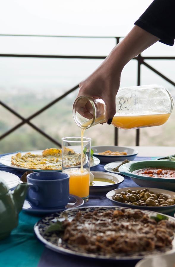 Beit Al Fannan Bed & Breakfast Tabaqat Fahl Exterior photo