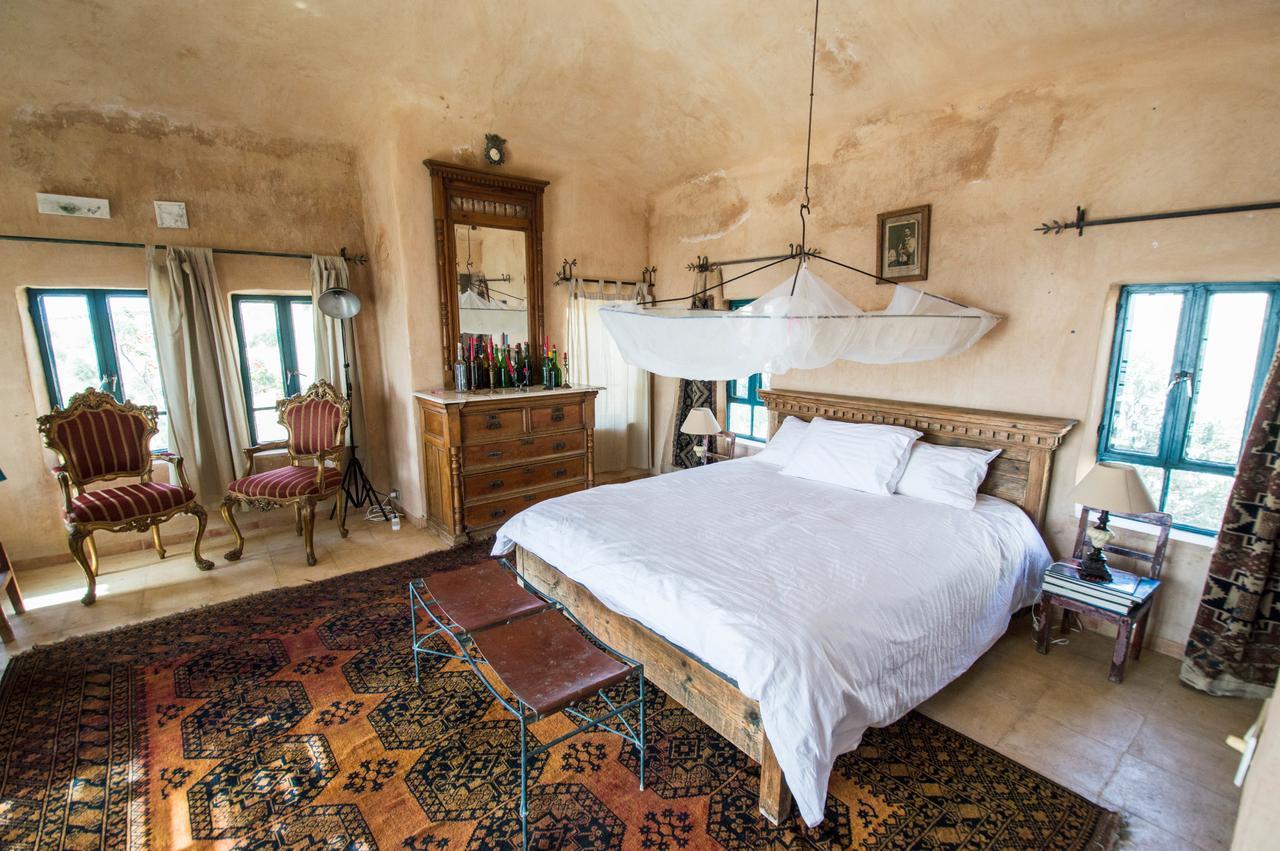 Beit Al Fannan Bed & Breakfast Tabaqat Fahl Exterior photo